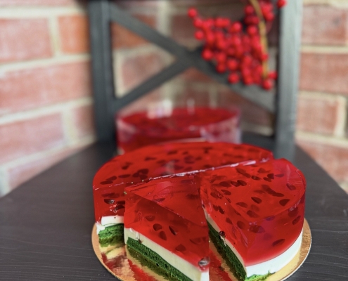 Tortas "Arbūzas" Tortas "Arbūzas"